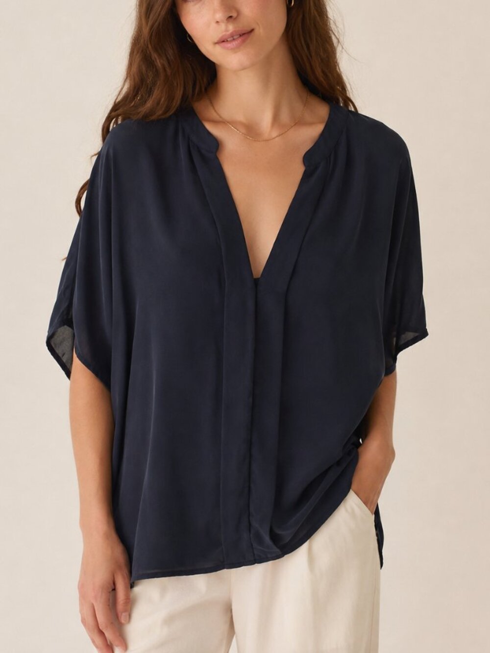 Vintage VINCE Silk Blouse Elegant Costal Black / Navy Blue